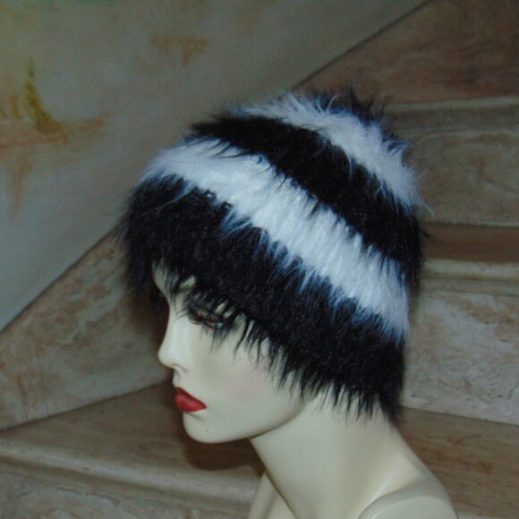 RARE Hansel from Basel Beanie Hat Black Prototype Fuzzy Y2K Winter Cabin Classic - Picture 2 of 6